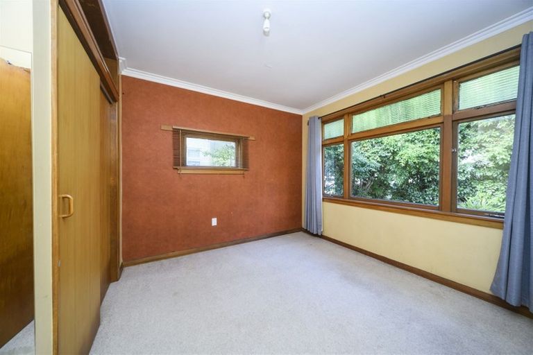 Photo of property in 37 Birmingham Street, Takaro, Palmerston North, 4412