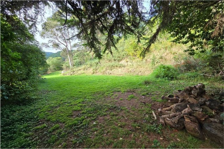 Photo of property in 73 Valley Road, Paraparaumu, 5032