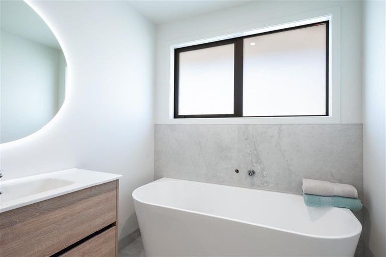Photo of property in 32 Greenway Crescent, Hope, Richmond, 7020