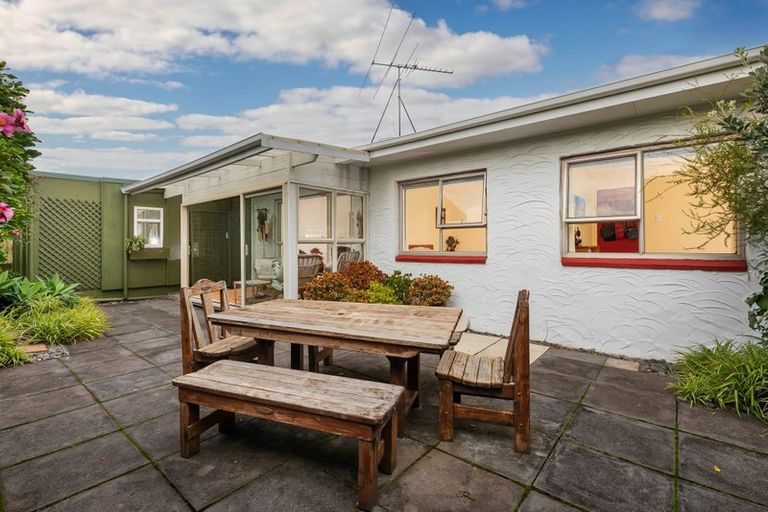 Photo of property in 4/138 Hutchinson Avenue, New Lynn, Auckland, 0600