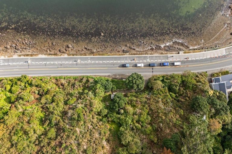 Photo of property in 503 Marine Drive, Sunshine Bay, Lower Hutt, 5013