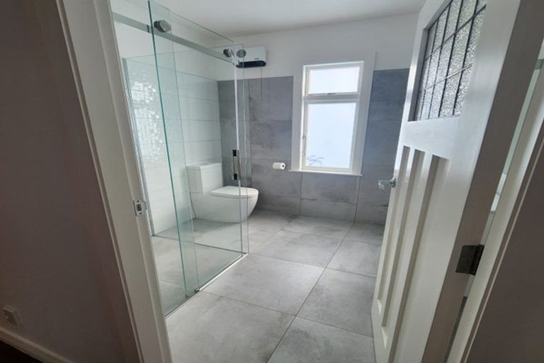 Photo of property in 12 Cressy Street, Waterloo, Lower Hutt, 5011