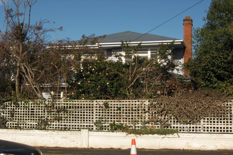 Photo of property in 76 Derby Street, St Albans, Christchurch, 8014