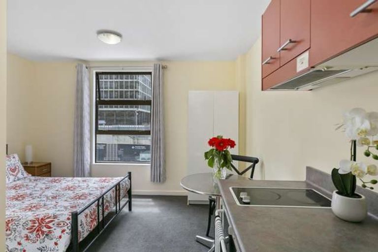 Photo of property in Aitken Street Apartments, 209/5 Aitken Street, Thorndon, Wellington, 6011