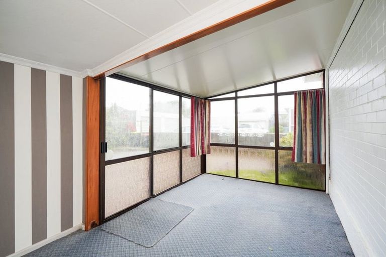 Photo of property in 57 Glenalmond Crescent, Rockdale, Invercargill, 9812