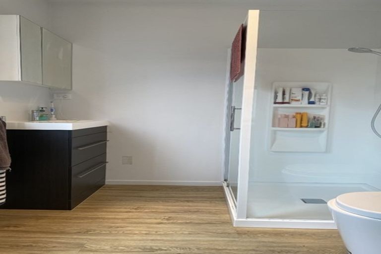 Photo of property in 107 Glenvar Road, Torbay, Auckland, 0630