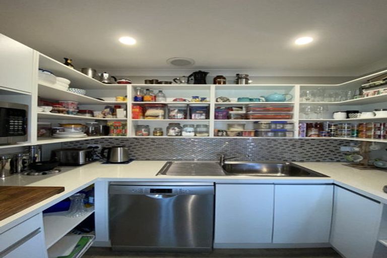 Photo of property in 26 Lacebark Drive, Kinloch, Taupo, 3377