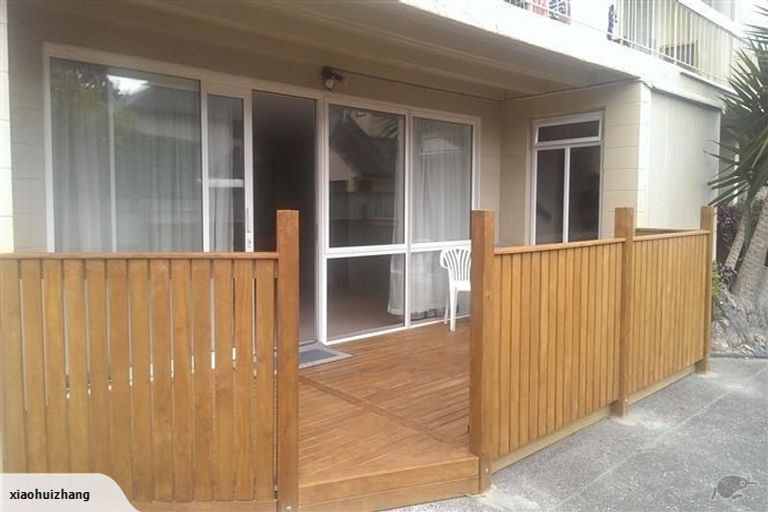 Photo of property in 2/27 Kerswill Place, Pakuranga, Auckland, 2010