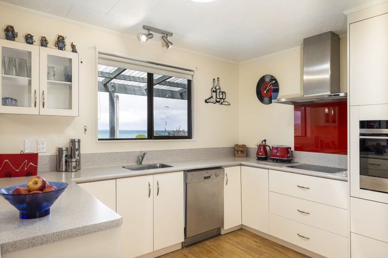 Photo of property in 150 Rarangi Beach Road, Rarangi, Blenheim, 7273