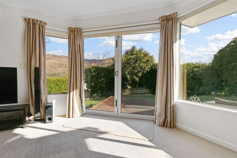 Photo of property in 56 Kings Drive, Wanaka, 9305
