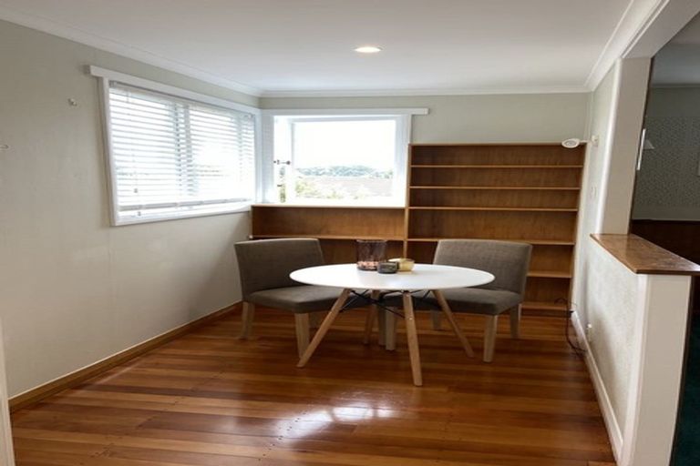 Photo of property in 49 Meeanee Road, Taradale, Napier, 4112