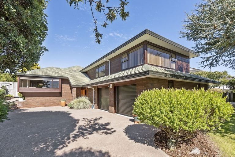 Photo of property in 38 Manly Street, Paraparaumu Beach, Paraparaumu, 5032