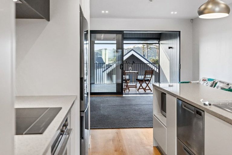 Photo of property in 86 Rangihina Road, Hobsonville, Auckland, 0616