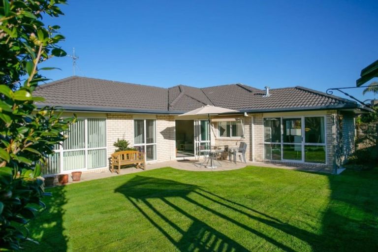 Photo of property in 16 Honiss Place, Cambridge, 3434