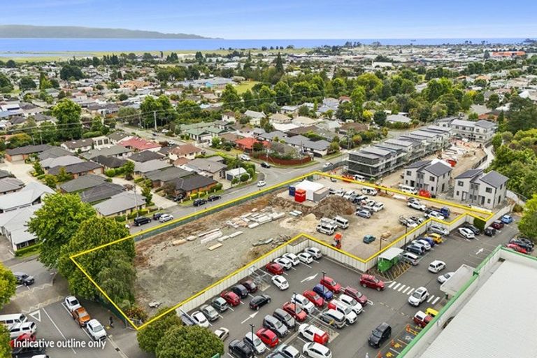 Photo of property in 57 Charles Upham Drive, Rangiora, 7400