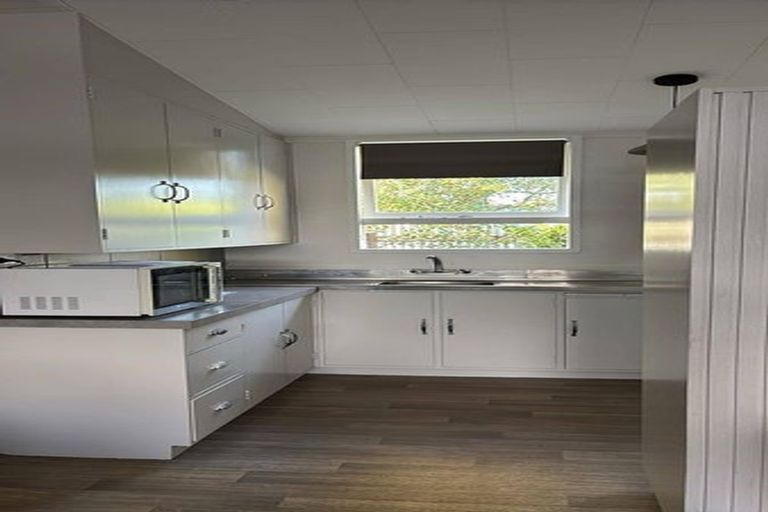 Photo of property in 14 Clendon Court, Roslyn, Palmerston North, 4414
