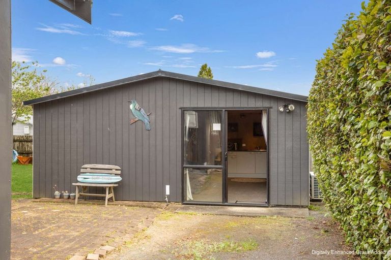 Photo of property in 106 Mckellar Place, Whangamata, 3620