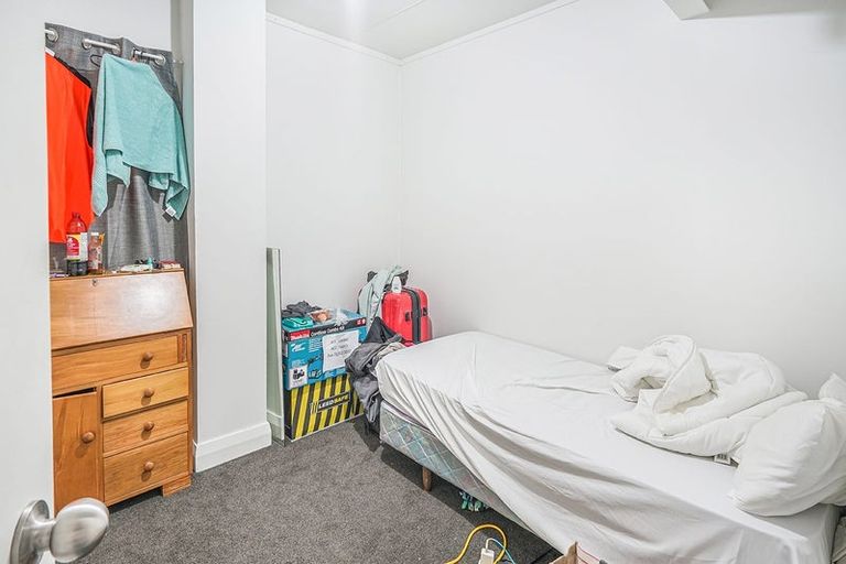 Photo of property in 102 Newcastle Road, Dinsdale, Hamilton, 3204