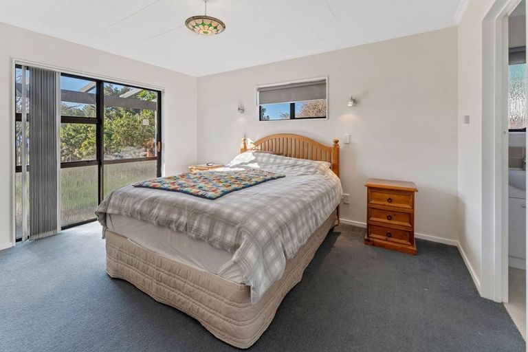 Photo of property in 14 Harcourt Place, Wakefield, 7025