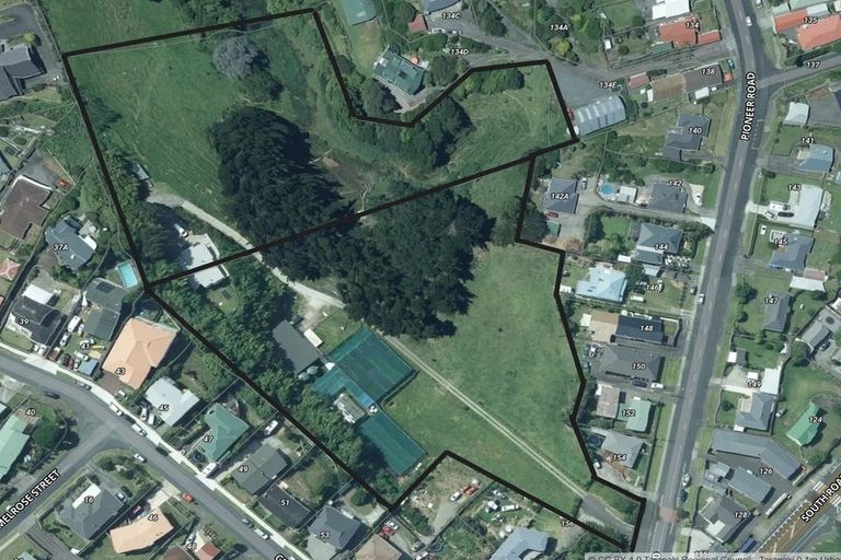 Photo of property in 154 Pioneer Road, Spotswood, New Plymouth, 4310