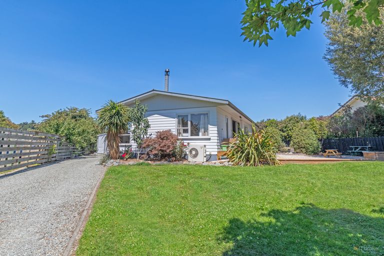 Photo of property in 32 Totara Street, Pleasant Point, 7903