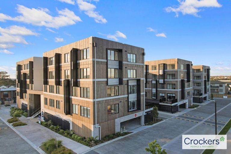 Photo of property in 401/3 Rauemi Way, Te Atatu South, Auckland, 0610