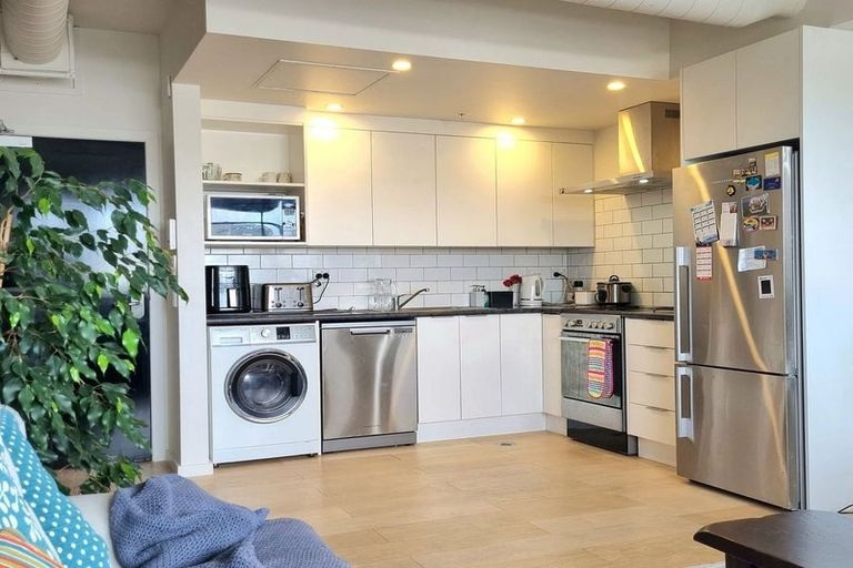 Photo of property in Quantum On Thorndon Quay, 5/163b Thorndon Quay, Pipitea, Wellington, 6011