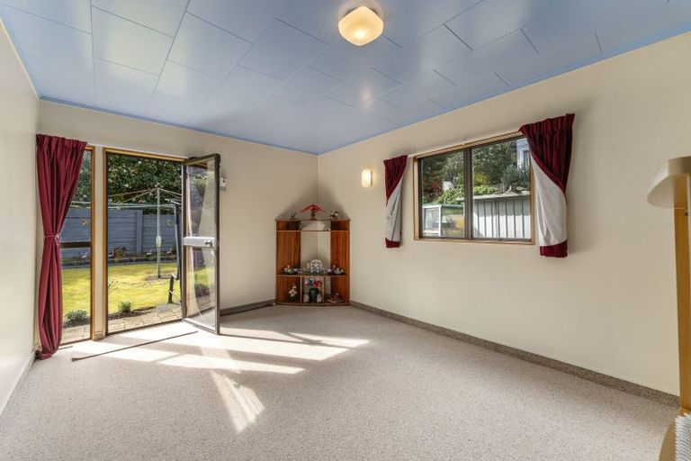 Photo of property in 2/12 Puriri Street, Hilltop, Taupo, 3330