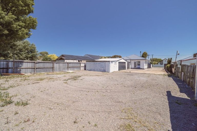 Photo of property in 19 Griffiths Avenue, Linwood, Christchurch, 8062