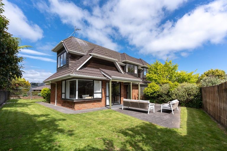 Photo of property in 46 Burbank Crescent, Churton Park, Wellington, 6037