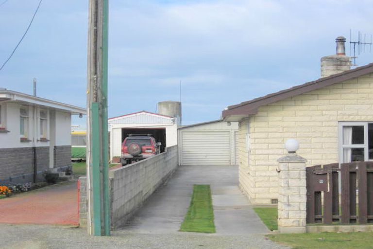 Photo of property in 18 Essex Street, Weston, Oamaru, 9401