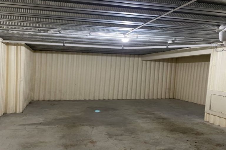 Photo of property in 12/8 Monte Cassino Place, Birkdale, Auckland, 0626