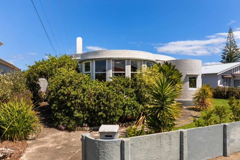 Photo of property in 95 Gonville Avenue, Gonville, Whanganui, 4501
