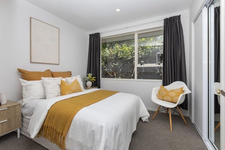 Photo of property in 111 Paparoa Street, Papanui, Christchurch, 8053
