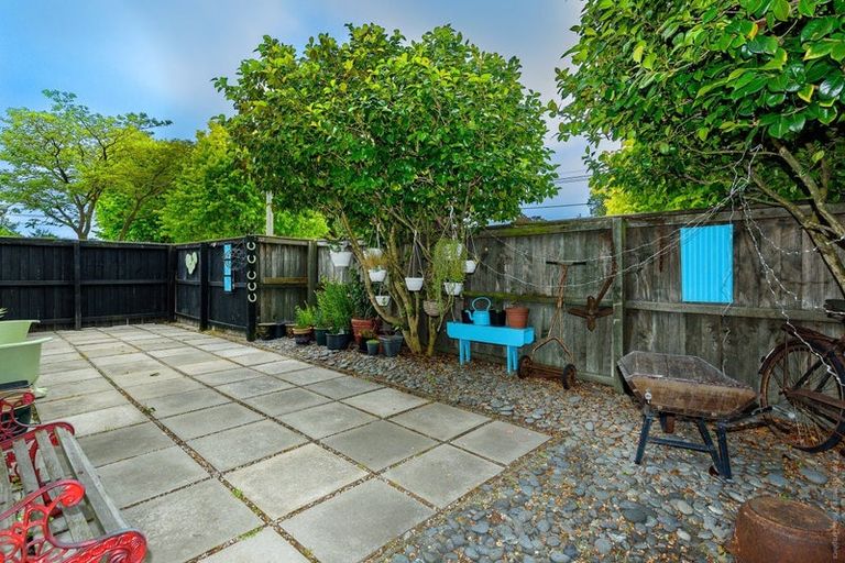 Photo of property in 1/79 Champion Street, Edgeware, Christchurch, 8013