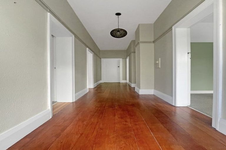 Photo of property in 34f1 Hawkestone Street, Thorndon, Wellington, 6011