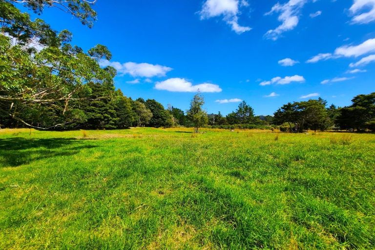 Photo of property in 137 Opouteke Road, Kaihu, Dargaville, 0379