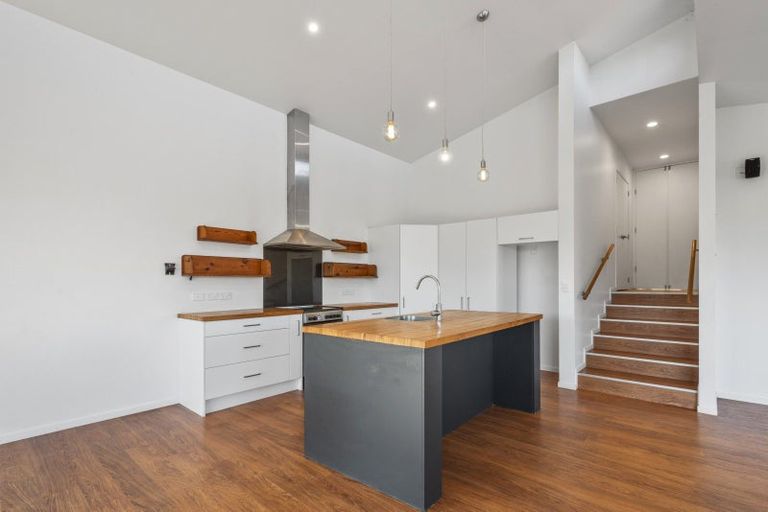 Photo of property in 27 Bayvista Close, Welcome Bay, Tauranga, 3112