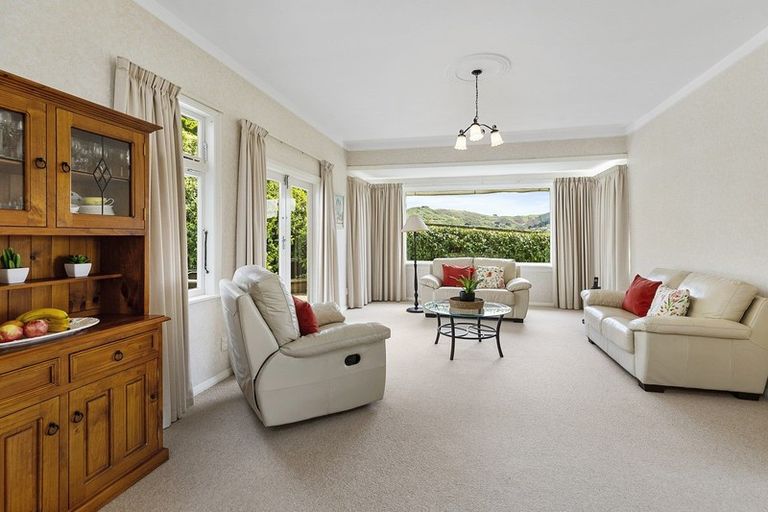 Photo of property in 24 Kano Street, Karori, Wellington, 6012