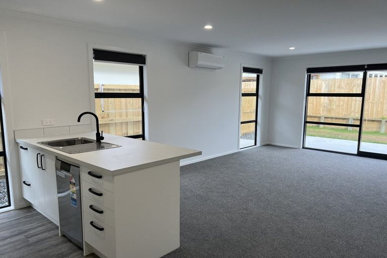 Photo of property in 75u3 Cullimore Street, Pukete, Hamilton, 3200