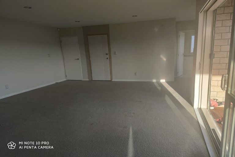 Photo of property in 76 Laurel Oak Drive, Schnapper Rock, Auckland, 0632