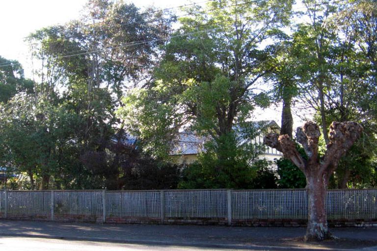 Photo of property in 120 Cole Street, Masterton, 5810