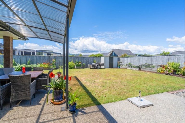 Photo of property in 4 Petrel Close, Paraparaumu Beach, Paraparaumu, 5032