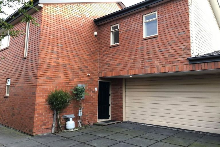 Photo of property in 42b Picton Avenue, Riccarton, Christchurch, 8011