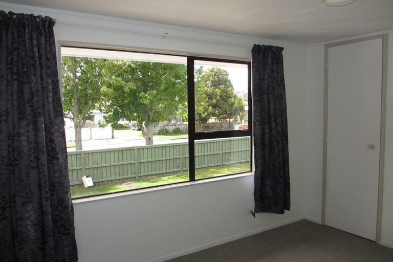 Photo of property in 39 Awaroa Road, Helensville, 0800