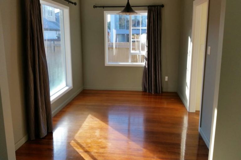 Photo of property in 75a Hinau Street, Riccarton, Christchurch, 8041