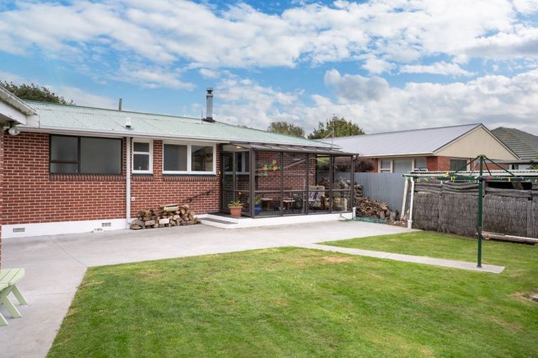 Photo of property in 31 Gainsborough Street, Hoon Hay, Christchurch, 8025