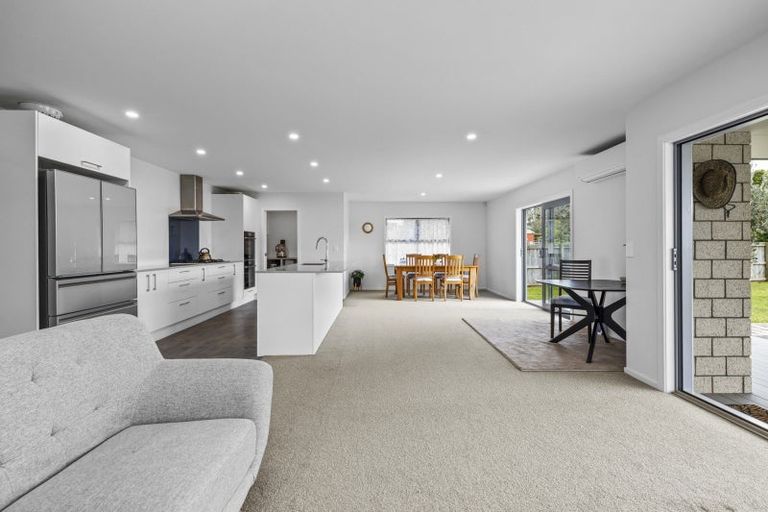 Photo of property in 9 Mylindas Road, Whakatiwai, Miranda, 2473
