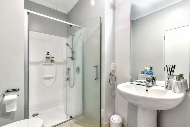 Photo of property in 7/44 Carlos Drive, Flat Bush, Auckland, 2016