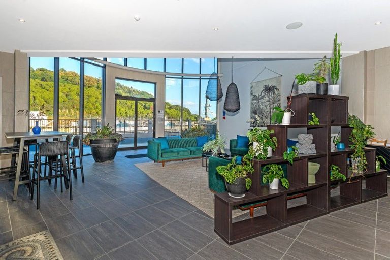 Photo of property in 211/2 Reads Quay, Gisborne, 4010